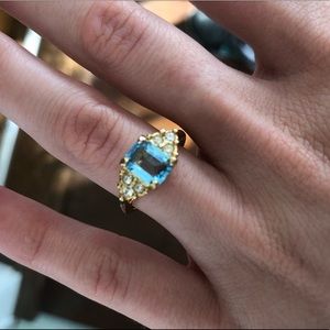 Size 5 blue gemstone ring
